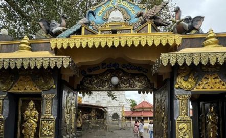 Historical and religious sites near Kalutara